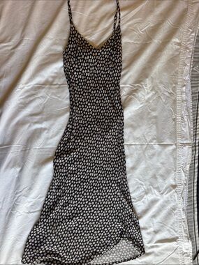 Black Midi Slip Dress with Cream Daisy Print